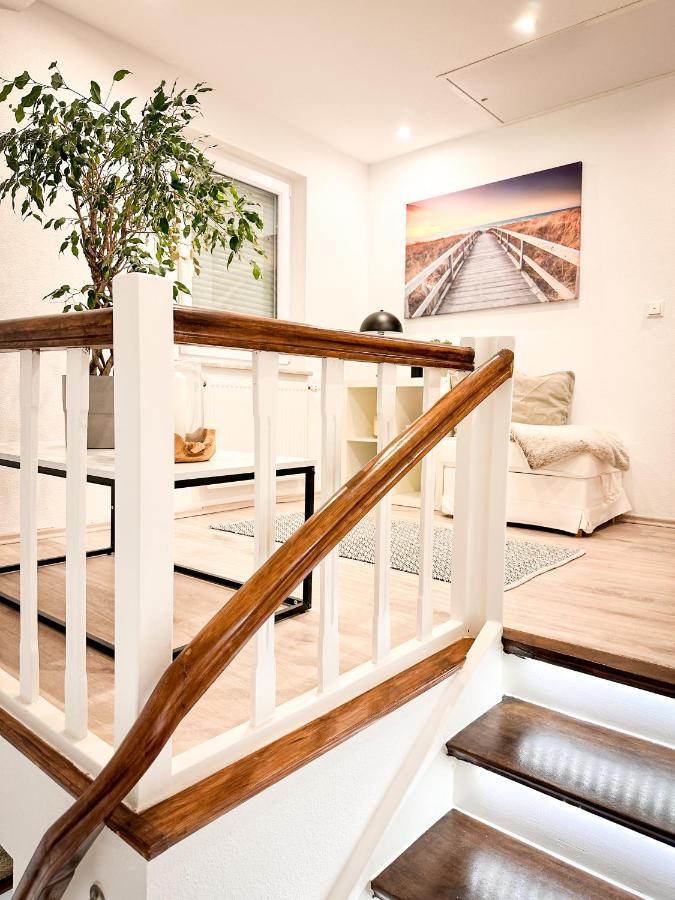 Schoenes Modernes Einfamilienhaus Fuer 1 Bis 6 Personen Rimpar Bagian luar foto