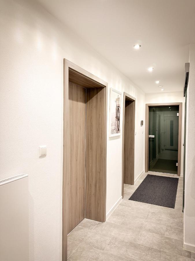 Schoenes Modernes Einfamilienhaus Fuer 1 Bis 6 Personen Rimpar Bagian luar foto